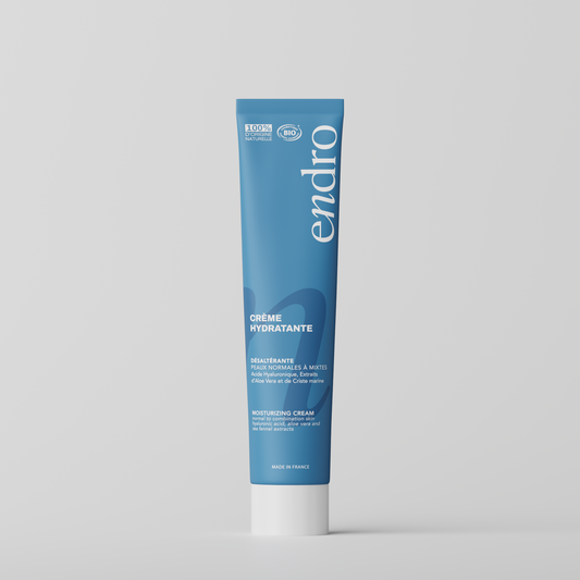 Endro Moisturizing Cream on white background